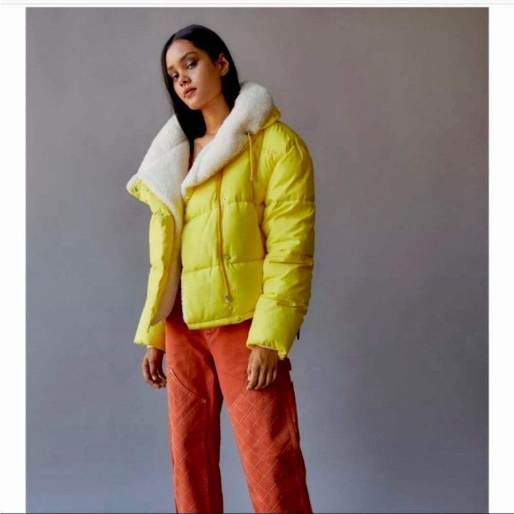 Women's Yellow Sherpa-Lined Puffer Jacket